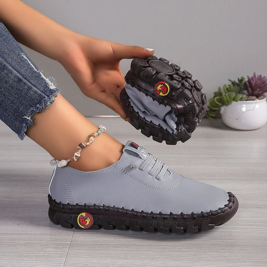 Damen  leichte Alltags-Slipper-Sneaker mit verdeckter Schnürung, elastischem Einstieg und griffiger Trailsohle EB