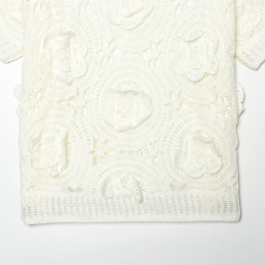 Damen Spitze T-Shirt mit luxuriöser Blumenstickerei und dekorativen Perlen EB