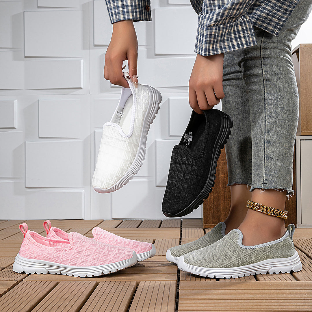 Damen Bequeme Slip-On Sneakers mit ergonomischem Design EB