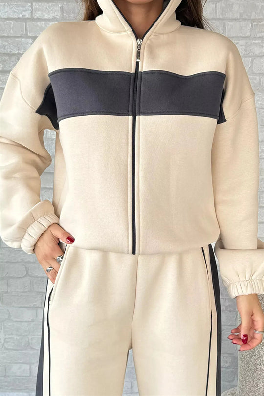 Damen Komfortables Campus-Lounge-Set mit kurzem Reißverschluss-Top und Seitenstreifen-Jogger EB