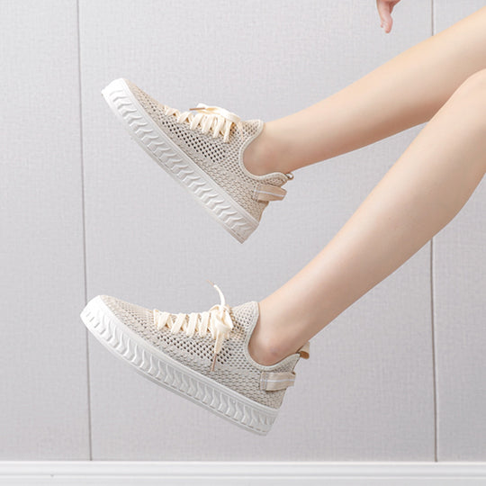 Damen Sportliche und atmungsaktive Sneaker mit flexiblem Sohlenprofil EB