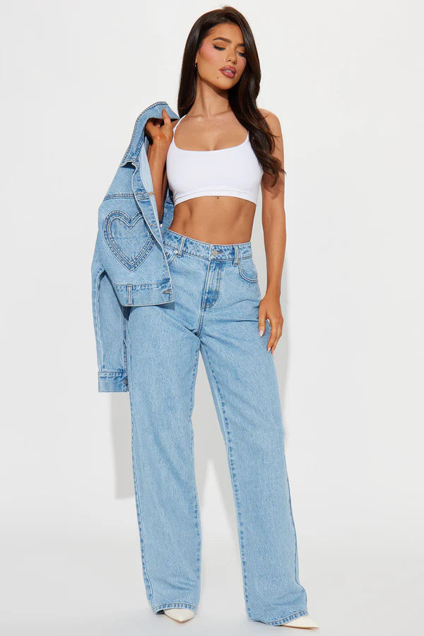 Damen Weit geschnittene Jeanshose mit fransigem Saum und hohem Bund EB