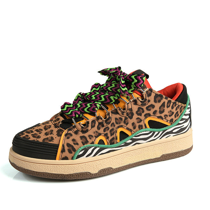 Damen Sportliche Freizeitsneaker mit bunten Schnürsenkeln und dämpfender Sohle EB