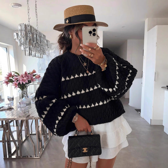 Damen Grobstrickpullover mit voluminösen Ärmeln und strukturiertem Muster EB