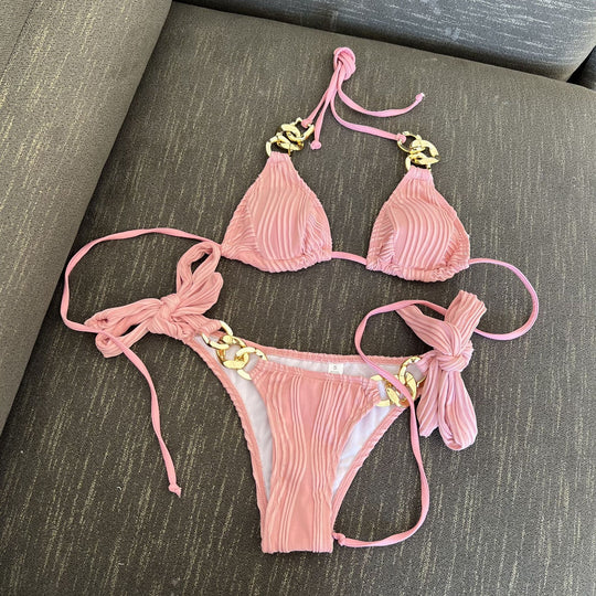 Damen Triangel-Bikini mit plissierten Details und goldenen Akzenten EB