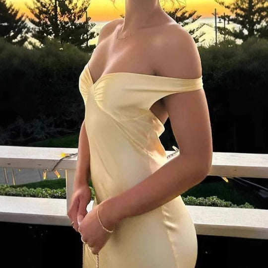 Damen Elegantes schulterfreies Maxikleid mit figurschmeichelndem Schnitt EB