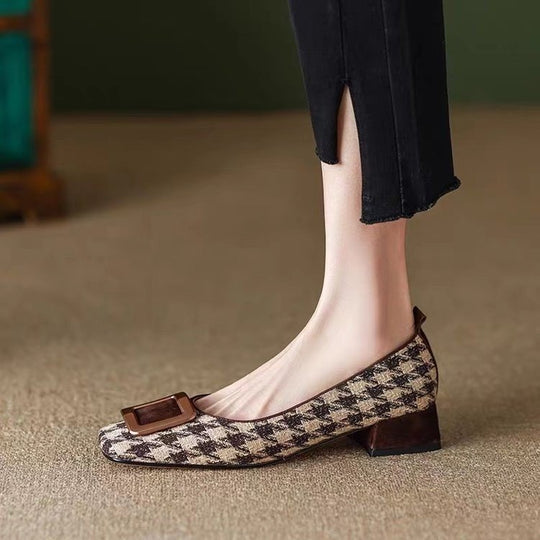 Damen Ballerina-Schuhe mit modischem Riemchen und eleganter Schnalle EB