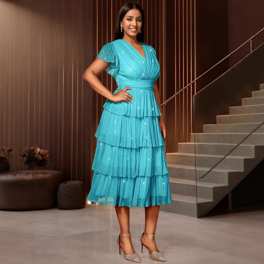 Damen Festliches Kleid mit schimmernden Rüschenschichten EB
