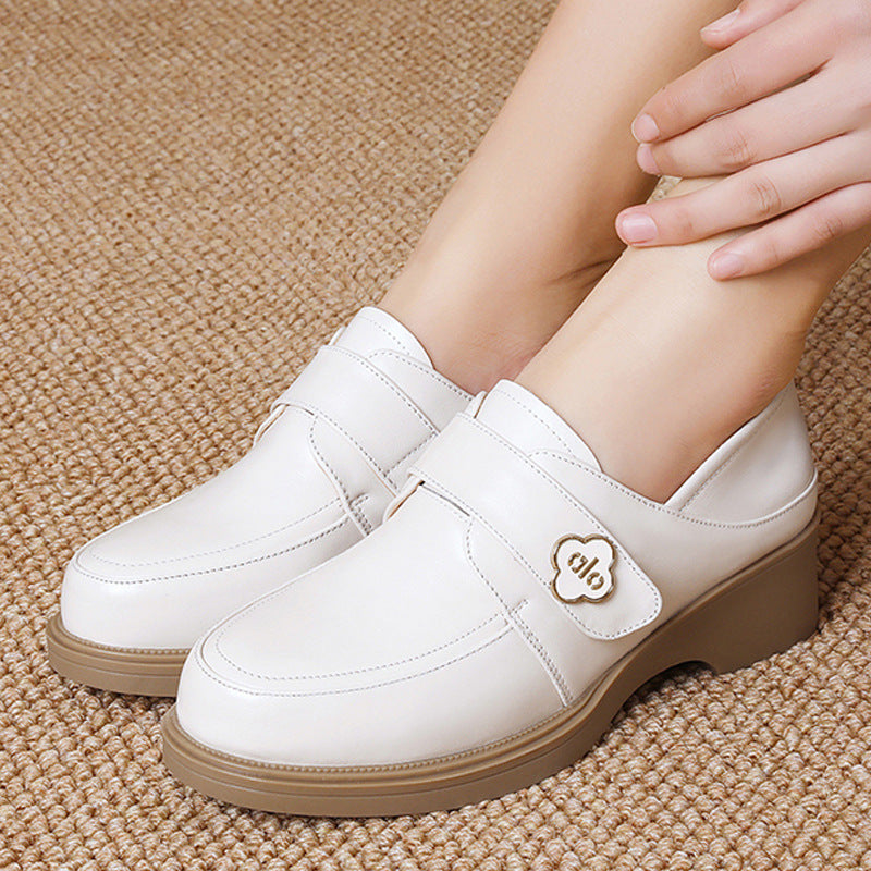 Damen Mokassins mit elegantem Riemen und dämpfendem Blockabsatz EB