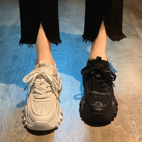 Damen Sportliche Sneakers mit atmungsaktiver Oberflächenstruktur und rutschfester Sohle EB