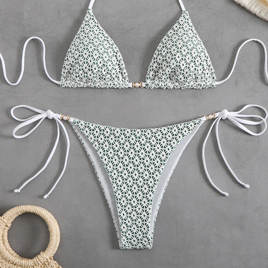 Damen Triangel-Bikini mit filigranem Blumendesign und charmanten Schleifen EB