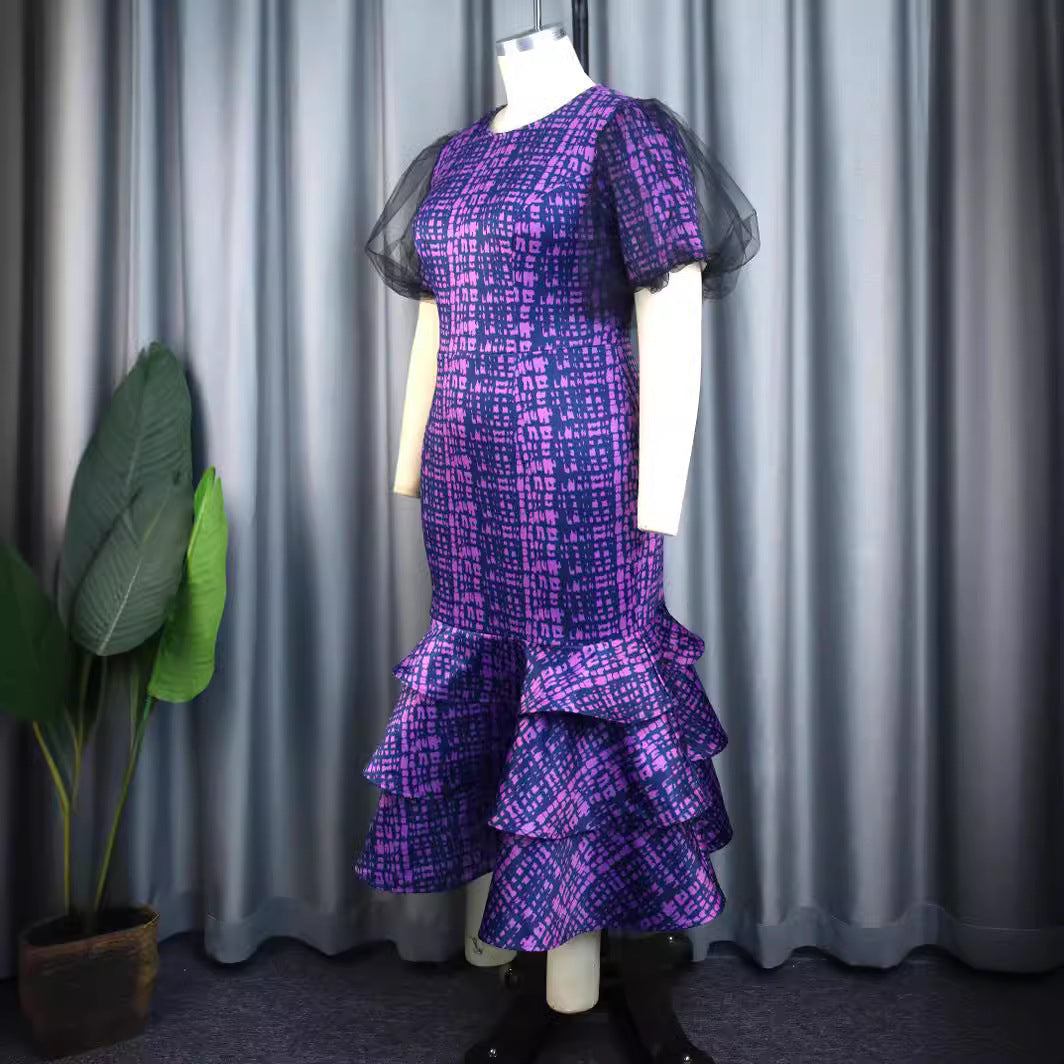 Damen Elegantes Kleid mit voluminösen Tüllärmeln und asymmetrischem Rüschenrock EB