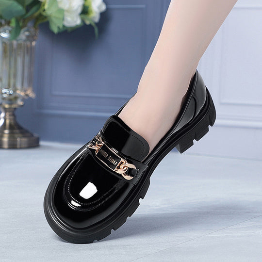 Damen Modische Loafers mit glänzendem Obermaterial und robustem Blockabsatz EB