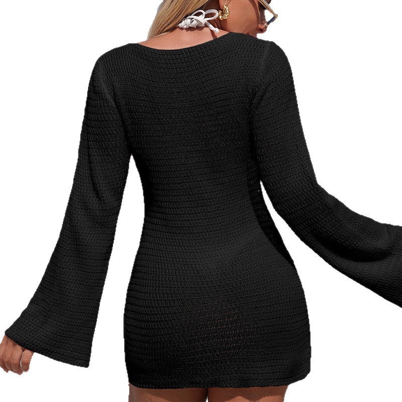 Damen Häkel-Strandkleid mit tiefem V-Ausschnitt und Glockenärmeln EB