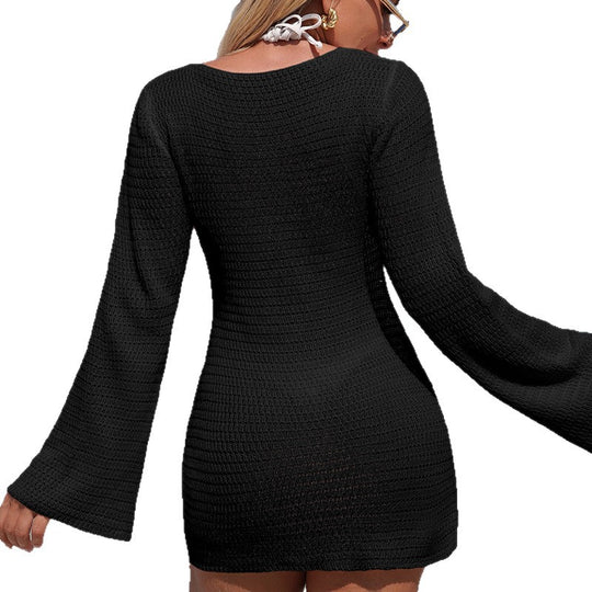Damen Häkel-Strandkleid mit tiefem V-Ausschnitt und Glockenärmeln EB