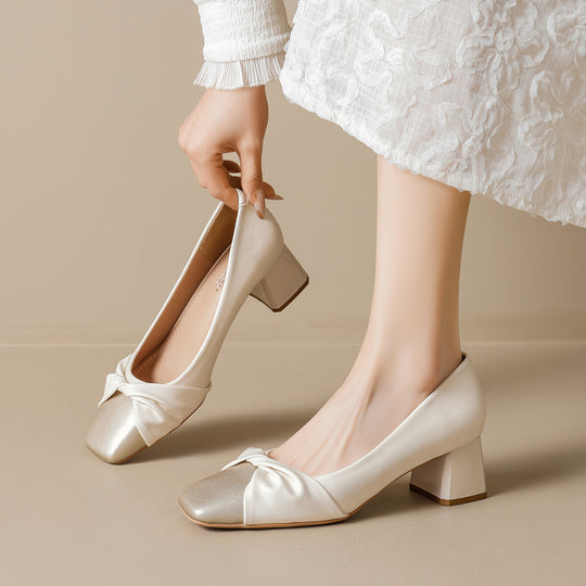 Damen elegante Blockabsatz-Pumps mit hochwertigem Schleifenakzent EB