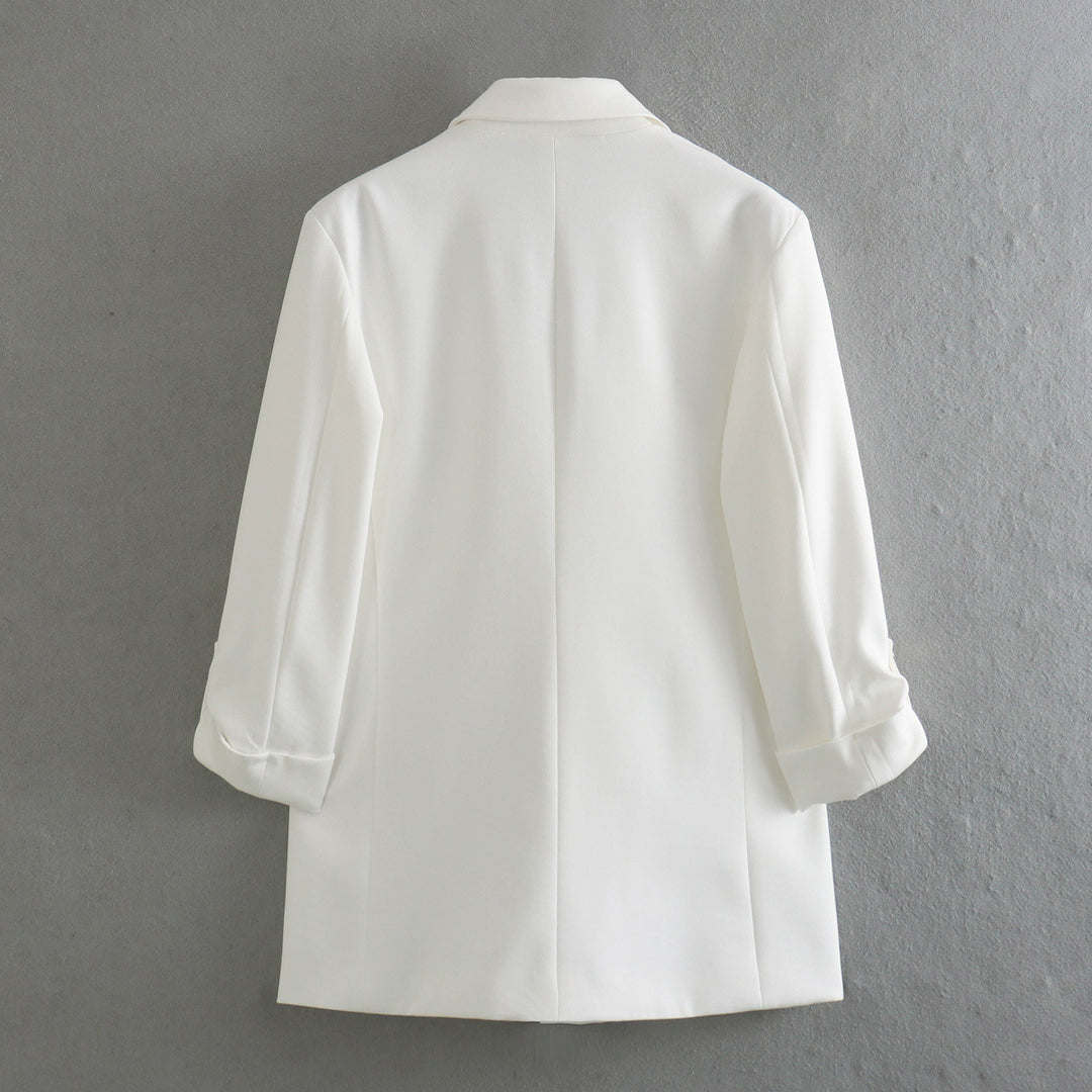 Damen elegante Blazerjacke mit strukturierten Ärmeln und dezenten Goldakzenten EB