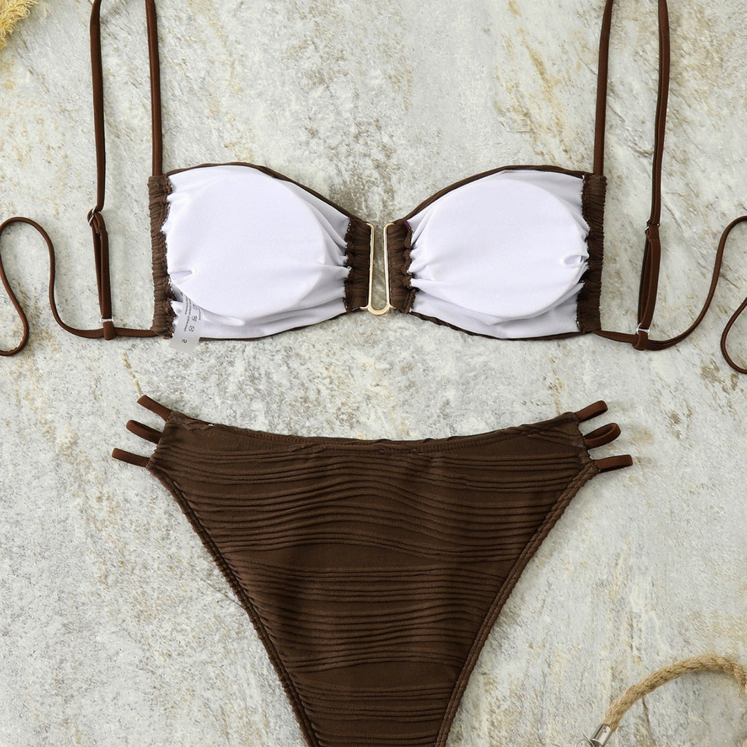Damen Balkon-Bikini mit raffiniertem Rüschendesign und eleganten Trägern EB