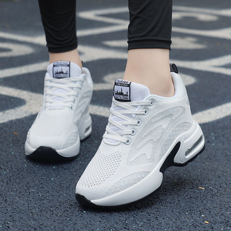 Damen Lauf-Sneaker mit dämpfender Sohle und atmungsaktiver Oberkonstruktion EB