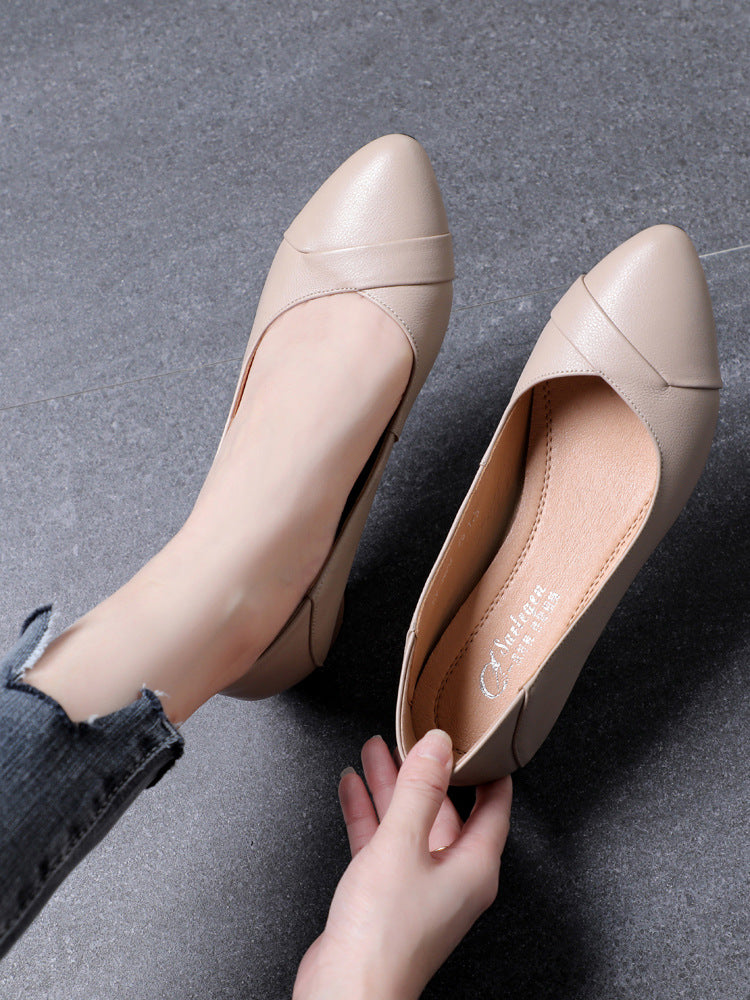 Damen Elegante Pumps mit geschmackvollem Rüschendetail und komfortablem Blockabsatz EB