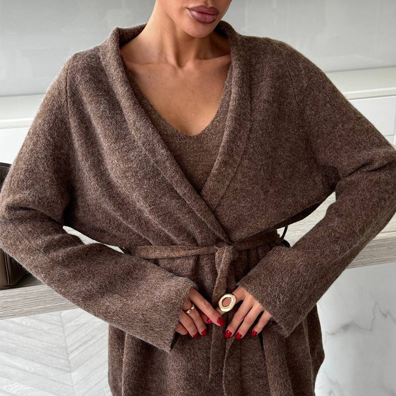 Damen elegantes Strick-Ensemble mit Wickeljacke und Bleistiftrock EB