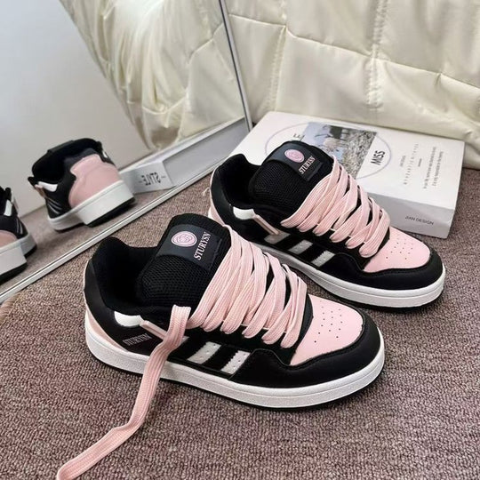 Damen Sportliche Freizeitsneaker mit stylischem Design und dämpfender Sohle EB