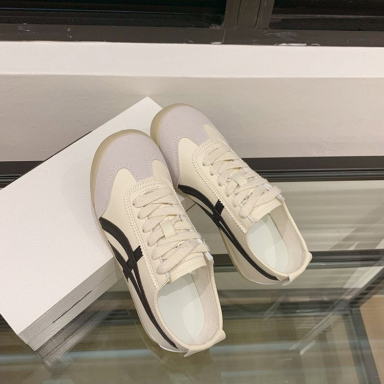 Damen Sportliche Sneakers mit reflektierendem Obermaterial und atmungsaktiver Sohle EB