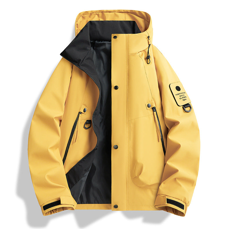 Herren wasserdichte Urban-Hardshelljacke mit verschweißten Nähten, verstellbarer Kapuze und Utility-Ärmeltasche EB