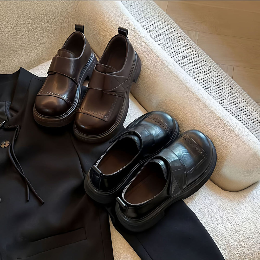 Damen Mokassins mit modischem Riemen und komfortabler Sohle EB