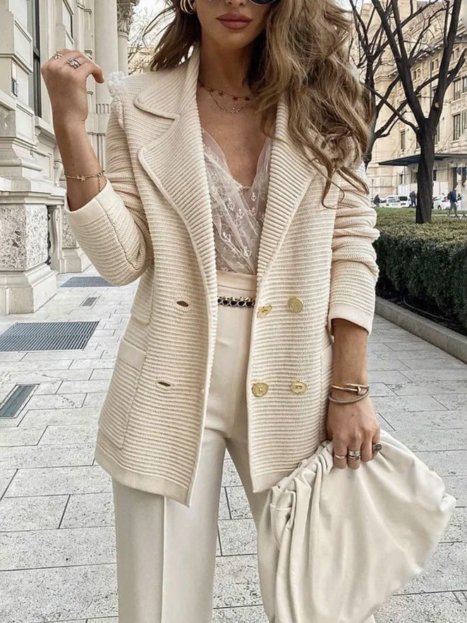 Damen Schnittiger Strickblazer EB