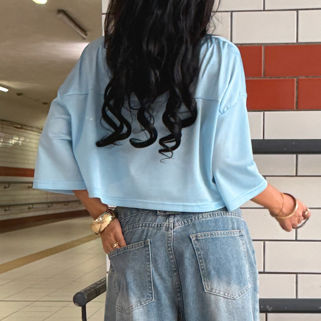 Damen Crop-Top im Sportlichen Design mit V-Ausschnitt und Netzdetails EB