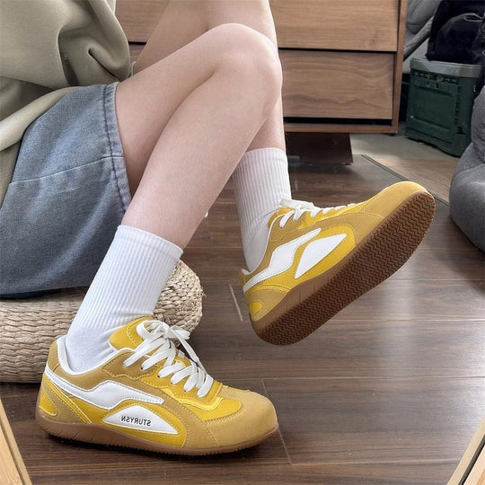 Damen Sportliche Sneakers mit modernem Design und strapazierfähigem Obermaterial EB