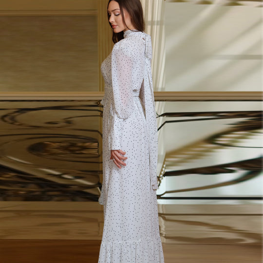 Damen Maxikleid mit edlen Pünktchen und raffinierten Rüschendetails EB