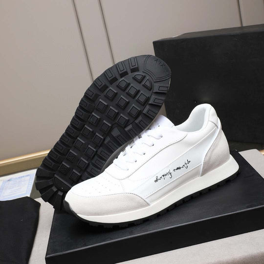 Damen Sportliche Sneakers mit hochwertiger Leder-Oberfläche und rutschfester Sohle EB