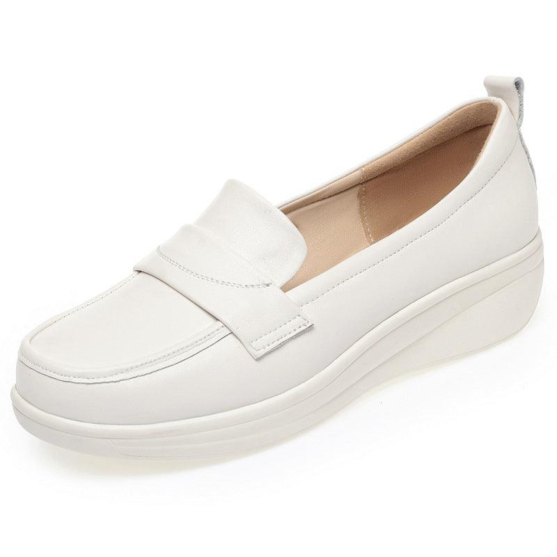 Damen Bequeme Mokassins mit erhöhtem Absatz und klassischem Design EB