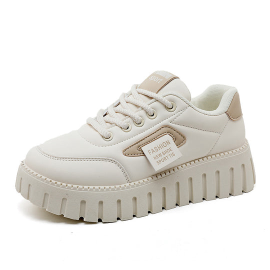 Damen sportliche Plateau-Sneaker mit atmungsaktivem Obermaterial und rutschfester Sohle EB