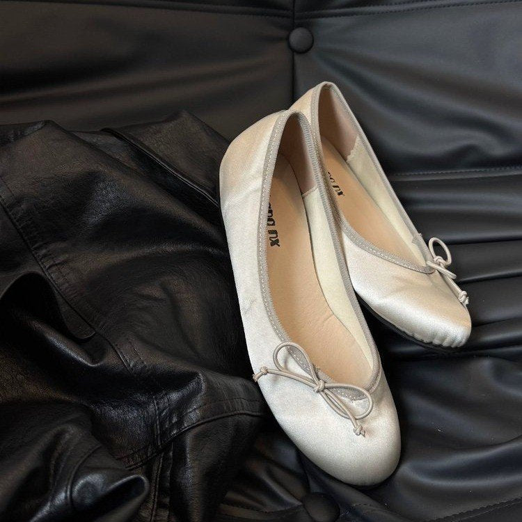 Damen Ballerinas aus satinierter Struktur mit dekorativem Schleifendetail EB