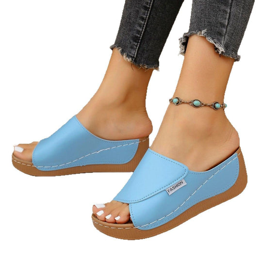 Damen Wedge-Pantoletten mit modischem Riemendesign und komfortablem Fußbett EB 1779863329