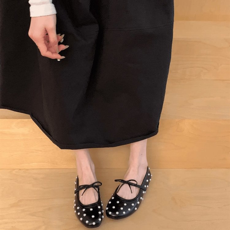 Damen Ballerinas mit dekorativen Perlen und seitlichem Riemchen EB