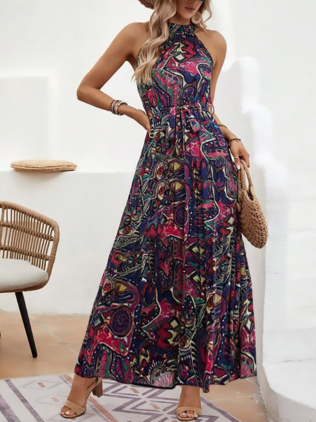 Damen Langes Maxikleid mit Halterneck und verspieltem Muster EB