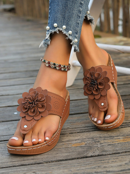 Damen Komfortable Sandalen mit Blumenapplikationen EB