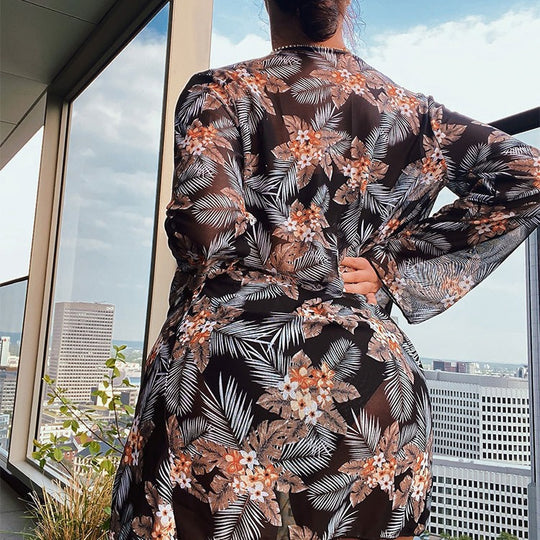 Damen Bikiniset mit floralem Kimono und modischen Details EB