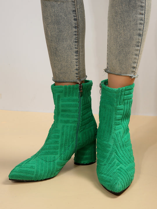 Damen Stiefeletten mit zeitgemäßem Strickdesign und komfortablem Blockabsatz EB