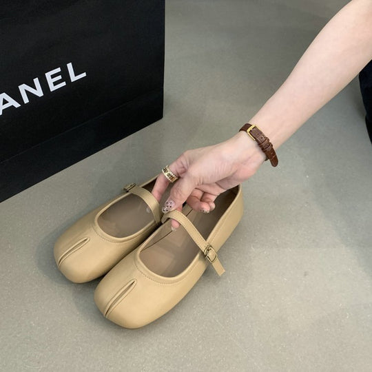 Damen elegante Ballerinas mit modischem Riemchen und komfortabler Passform EB