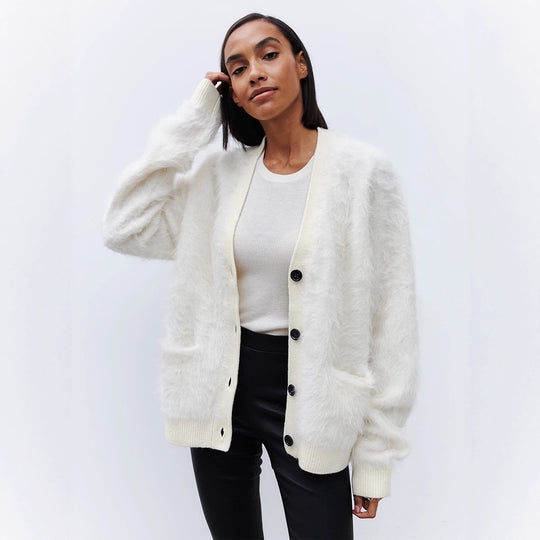 Damen Weicher Cardigan aus Mohair mit Knöpfen EB