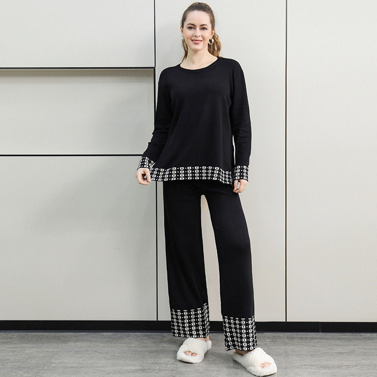 Damen stilvolles Strick-Loungewear-Set mit dekorativen Kontrastabschlüssen EB