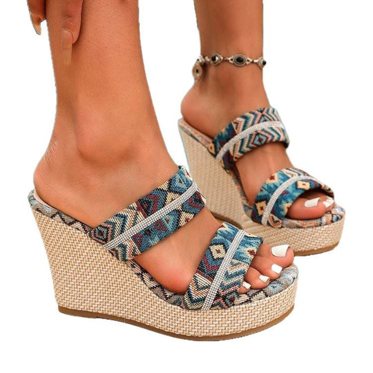 Damen Wedge-Pantoletten mit kunstvollem Ethno-Muster EB