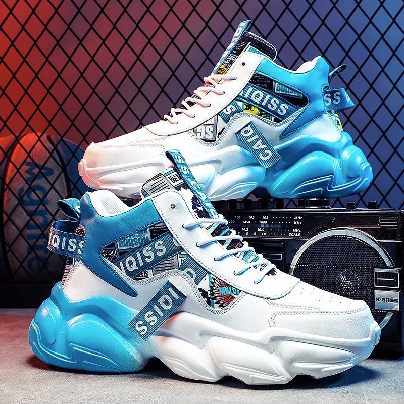 Unisex hochgeschnittener Plateau-Sneaker mit grafischem Print, gepolstertem Knöchelkragen und skulpturierter Gummisohle EB
