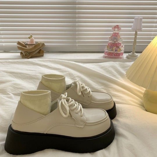 Damen Komfortable Plateauschuhe mit stilvollem Design EB