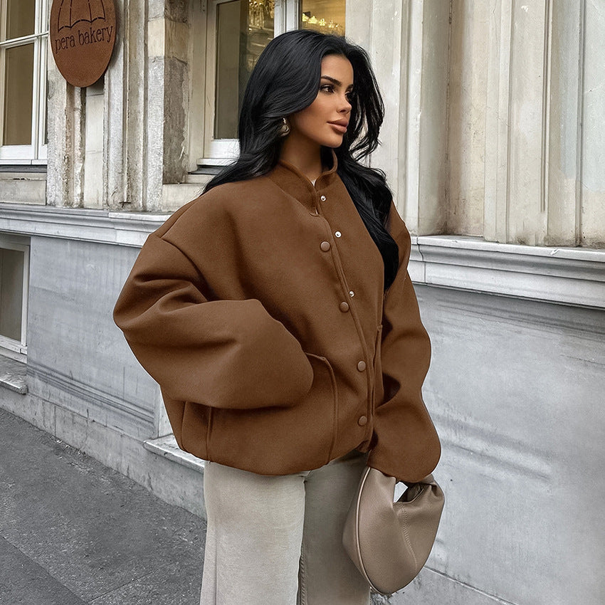 Damen Oversized Fleece-Jacke mit Druckknopfverschluss und seitlichen Taschen EB